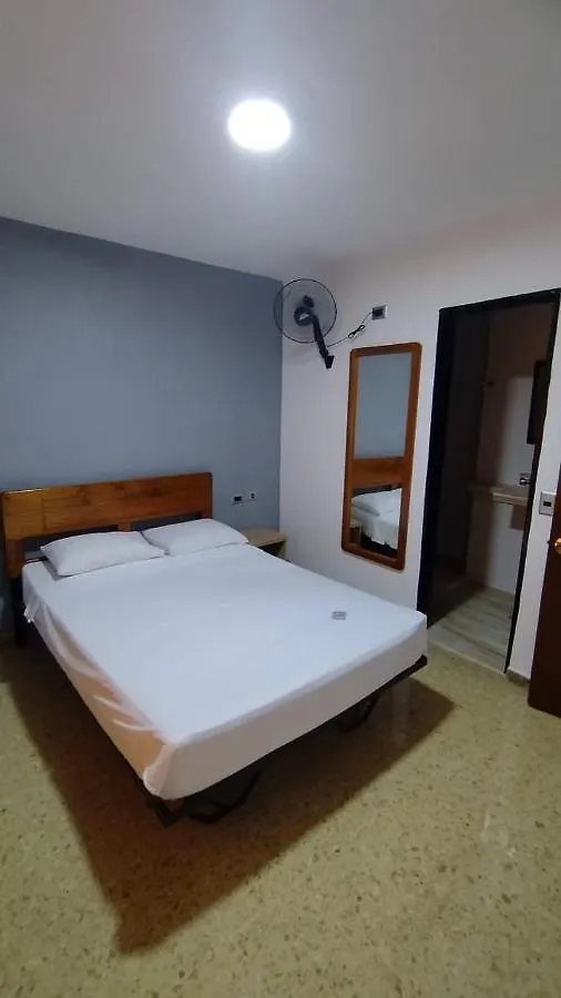 Hotel Medellin Kapital 0*,  Colombia