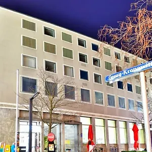 https://georg-kronawitter-platz.com-bavaria.com